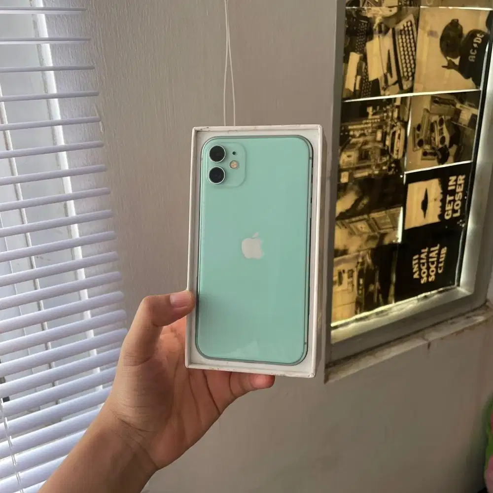IPHONE 11 64GB TOSCA FULLSET