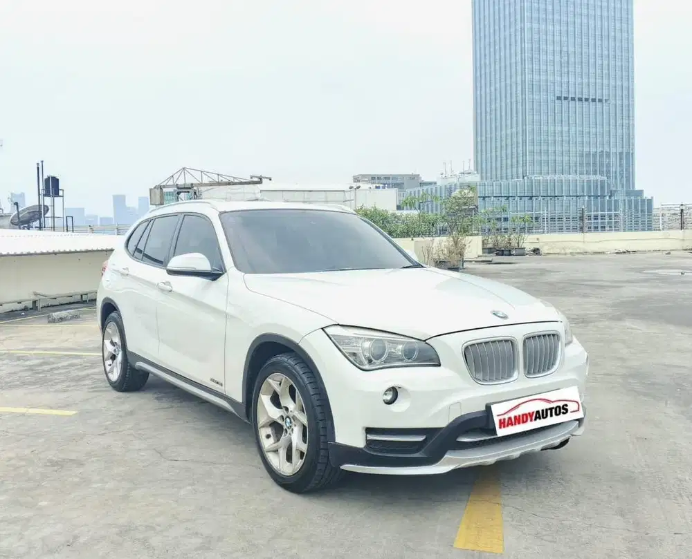BMW X1 Tahun 2014 Automatic Putih metalik