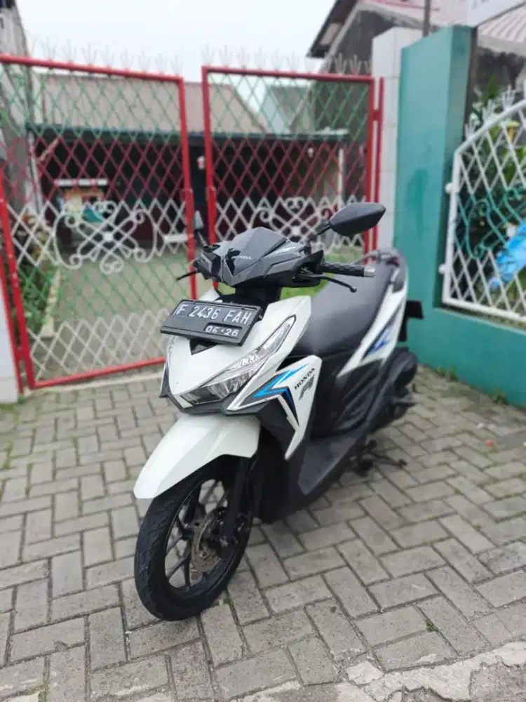 Honda vario 125 LED OLD tahun 2016 Bagus