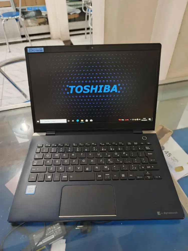 TOSHIBA DYNABOOK G83/DN CORE i5-8250U RAM 8GB SSD 256GB 14GARANSI