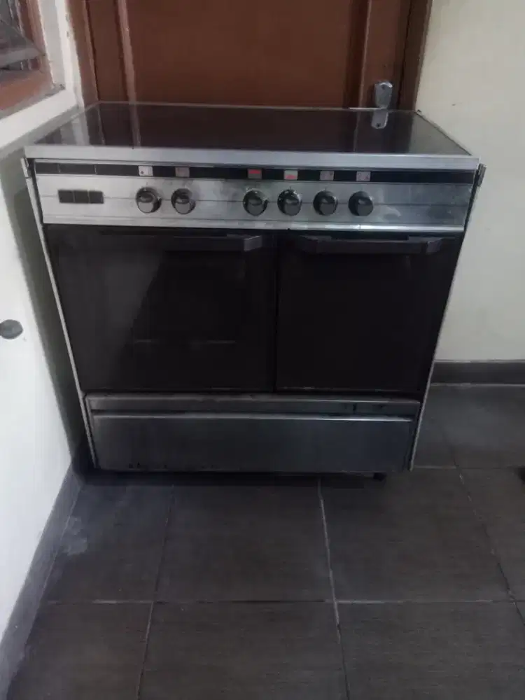 Kompor Gas 4 tungku + oven