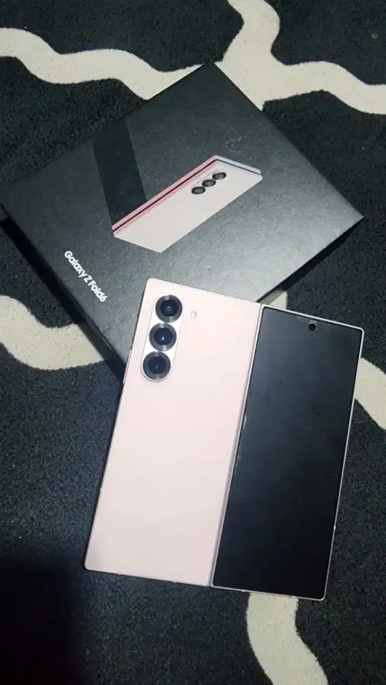 Samsung Galaxy Fold 6
