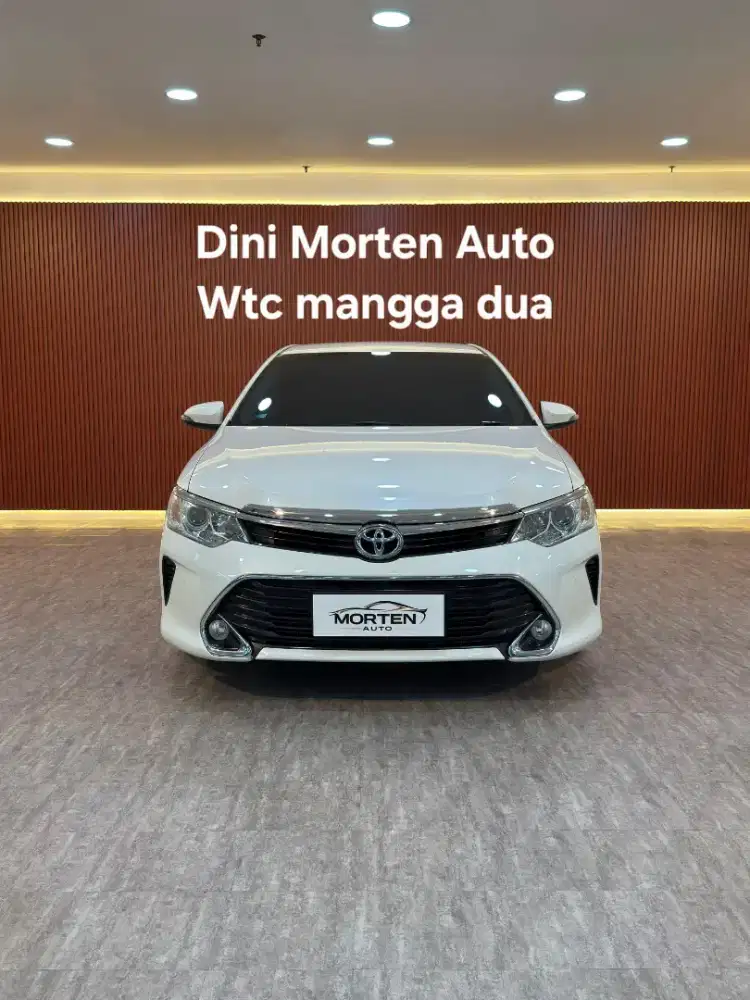 Toyota Camry V 2.5 At 2016
