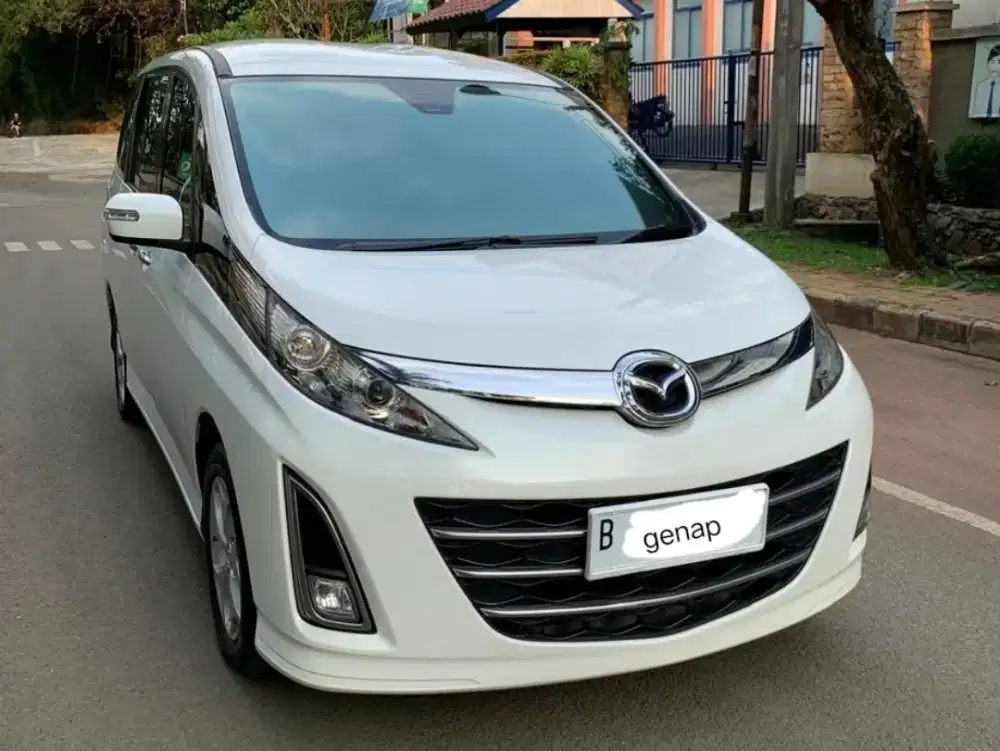 Mazda Biante 2013 Bensin