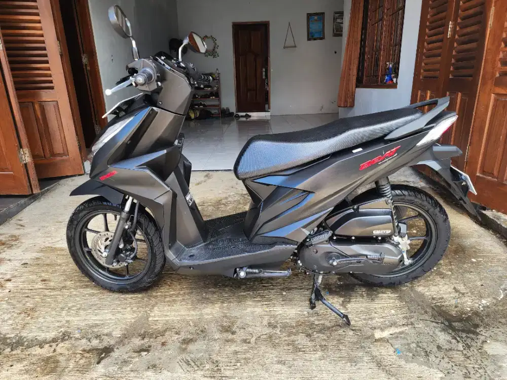 Honda beat deluxe