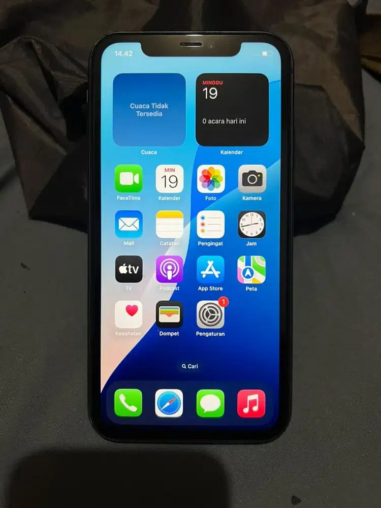Jual iPhone 11 64gb ex iBox