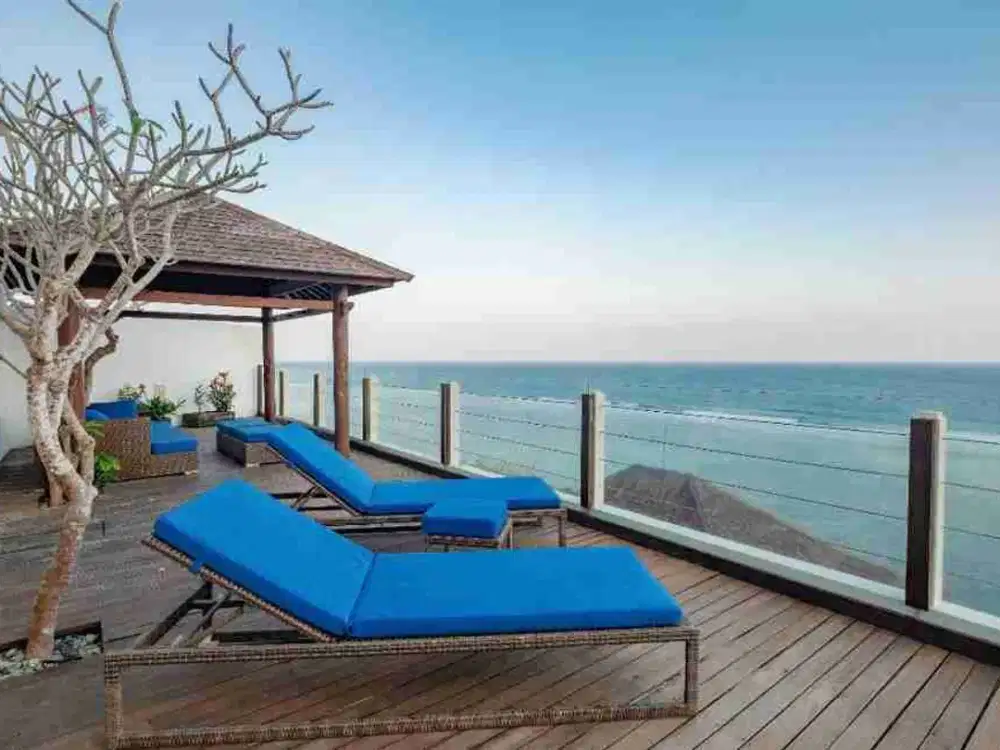 VILLA MEWAH DENGAN PEMANDANGAN SAMUDRA LAUTAN TEBING YANG MENAKJUBKAN DI SAWANGAN NUSA DUA