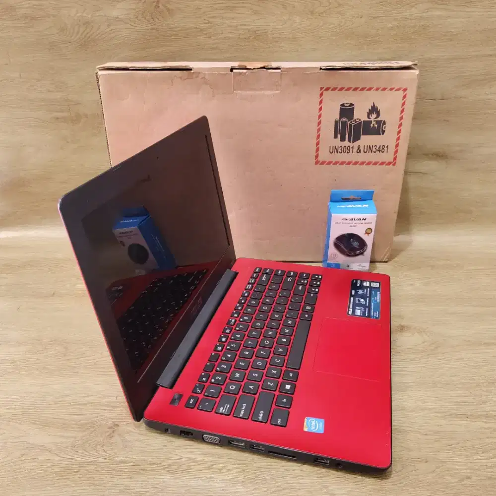 Laptop Asus Slim Ram 8GB