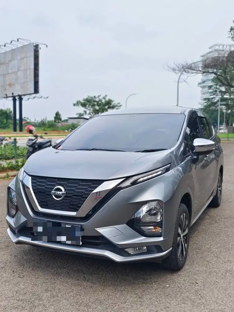 Dijual 1st Hand Nissan Livina VL 1.5 Excellent Condition