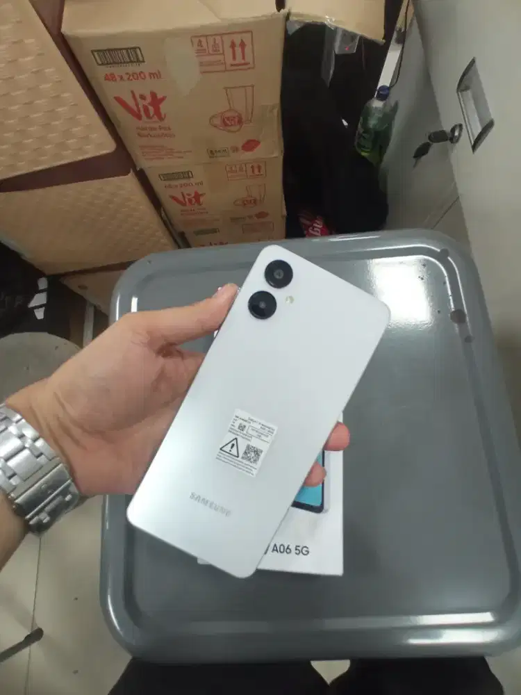 SAMSUNG A06 5G 6/128 GB