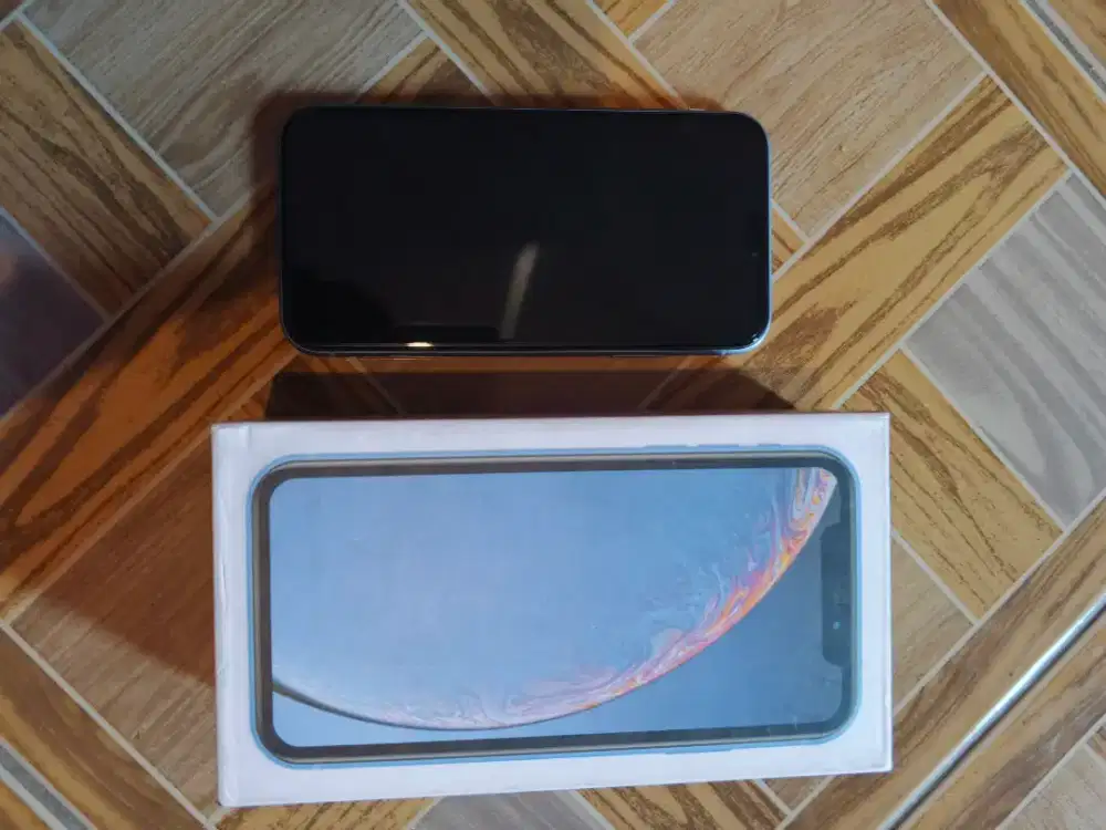 iPhone Xr 64gb ex inter bea cukai