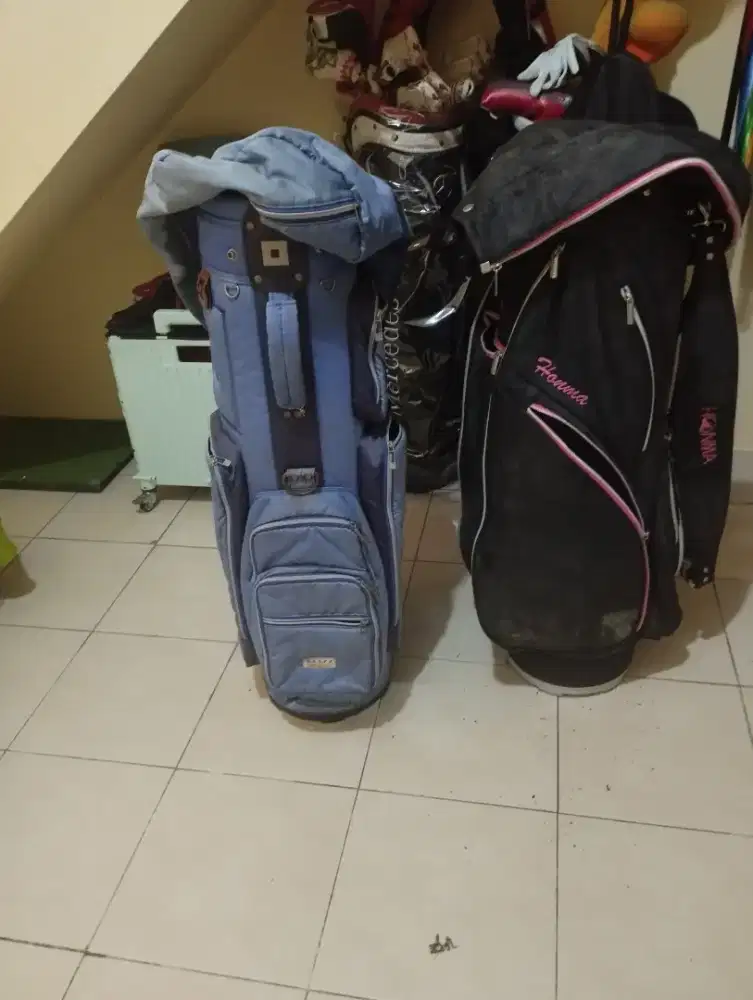 Bag Golf merek Honma dan bag golf merek OnOff
