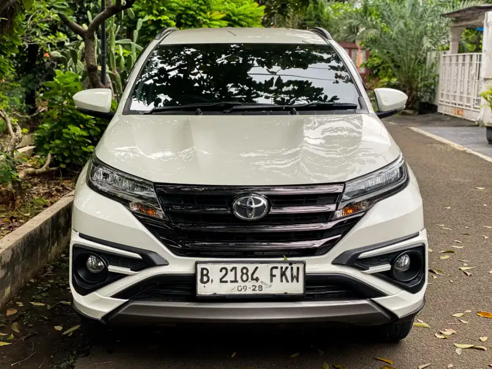 Rush GR Sport AT 2023 Putih DP 10jt Cash Atau Kredit Terbaik SeOLX!
