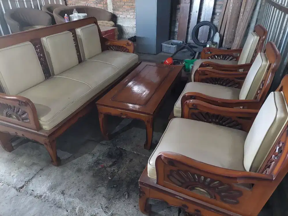 Kursi tamu set jati