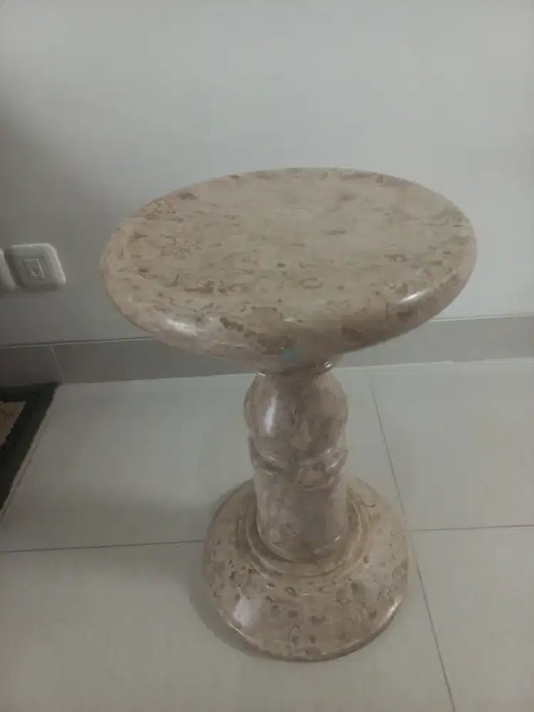 marmer /kursi marmer / meja / antik
