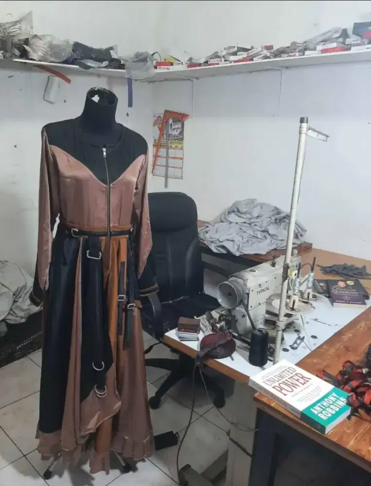 Menerima jasa jahit pakaian