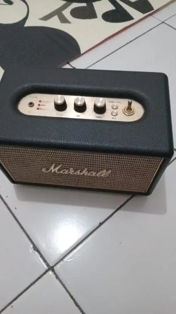 Forsale speaker marshall bluetooth