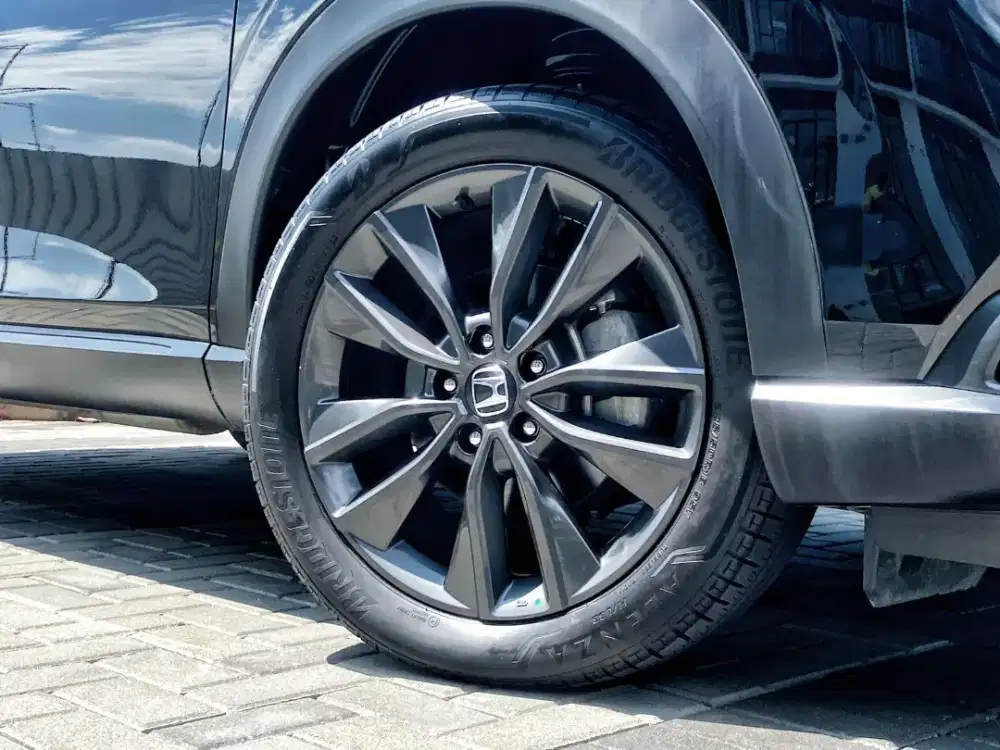 TDP100JT |HONDA HR-V 1.5 SE SPESIAL EDITION WARNA HITAM 2023/2024