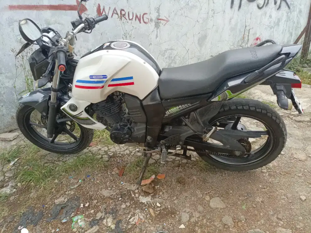 Motor Byson 2013 Karbu Fullset Pajak on