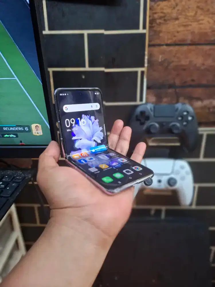 Techno Phantom V Flip 5G 8/256 Mulus Normal Bisa TT