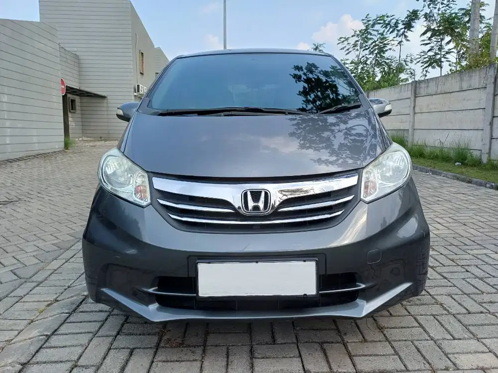 Freed E PSD 2013 Matic