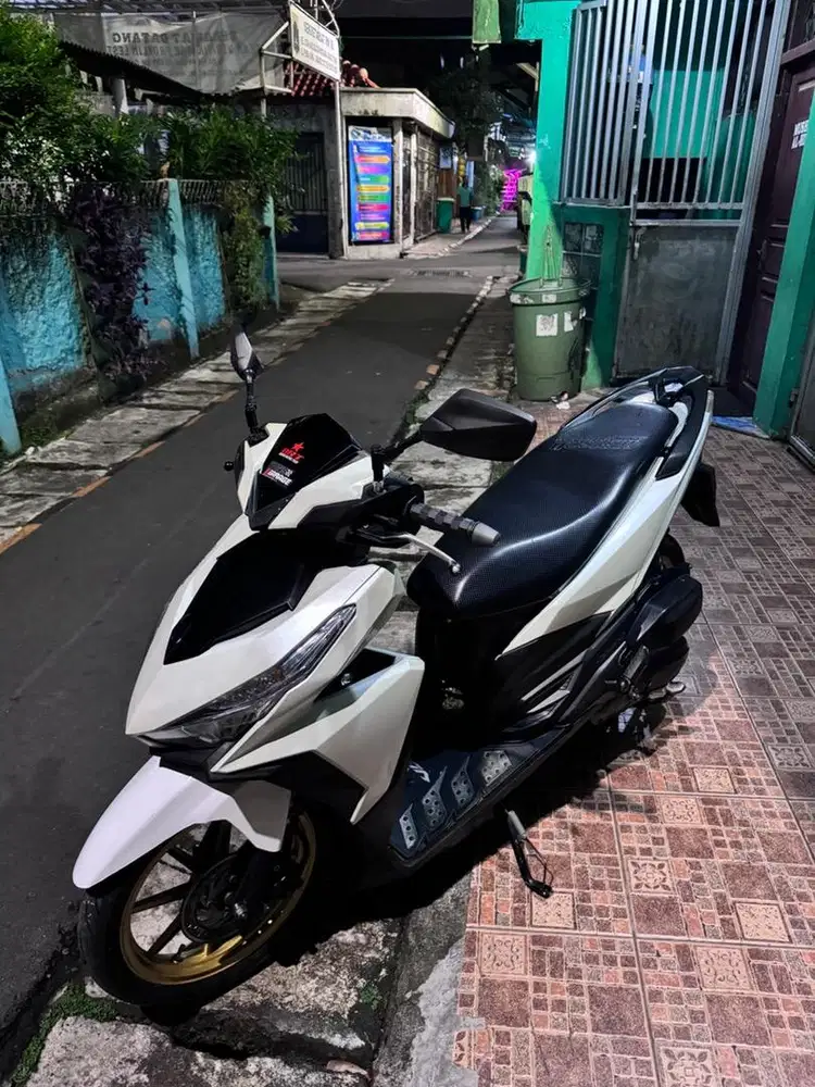 Vario 150 Led Old 2015 White