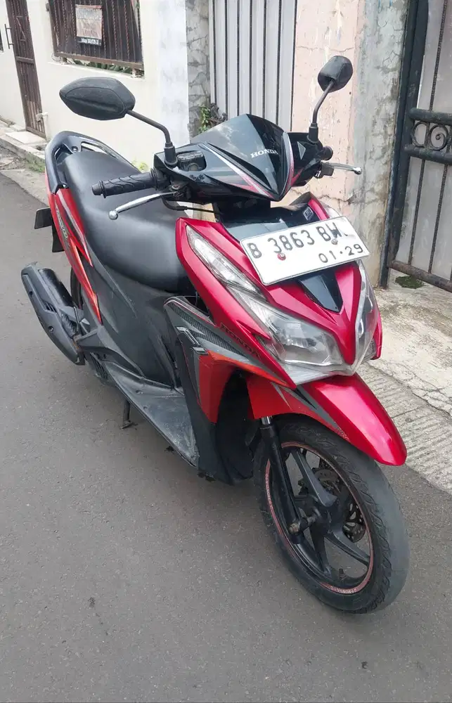 PAJAK HIDUP  Vario kzr 125 injeksi th 2013