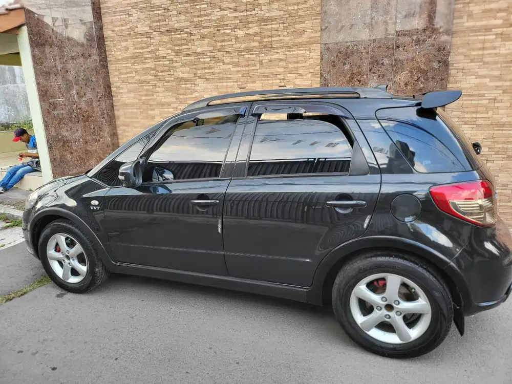 Suzuki SX4 X-Over 2008 Automatic Pribadi Istimewa