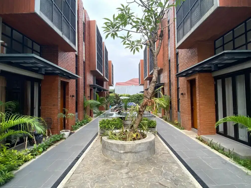 Disewakan Rumah Full Furnished Mewah