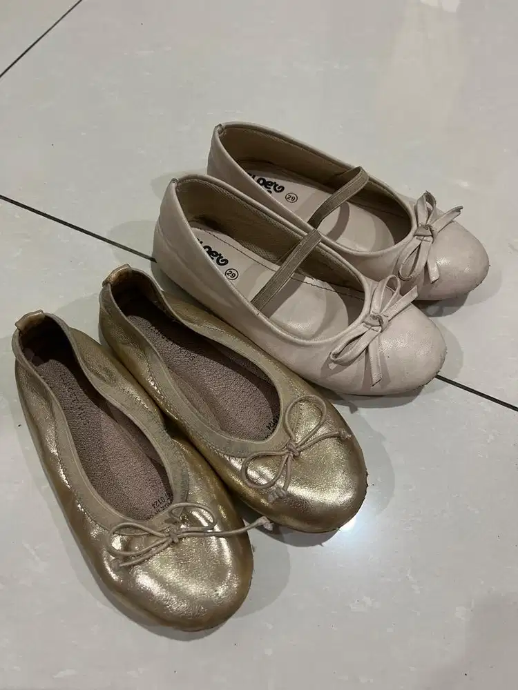 Sepatu anak lucu