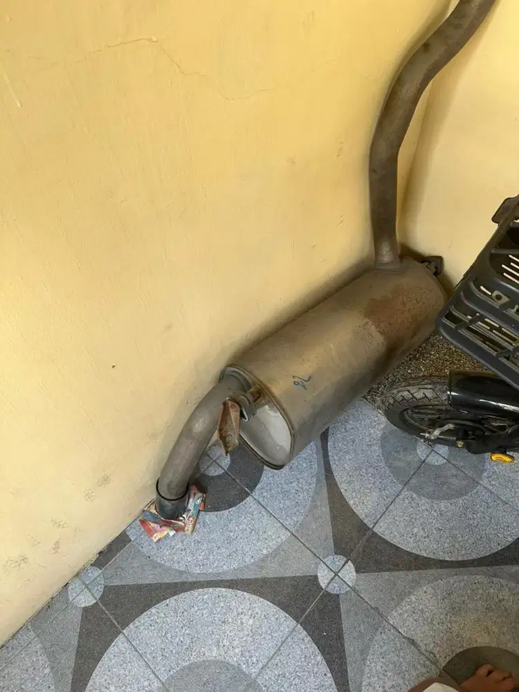 knalpot ori bmw f30
