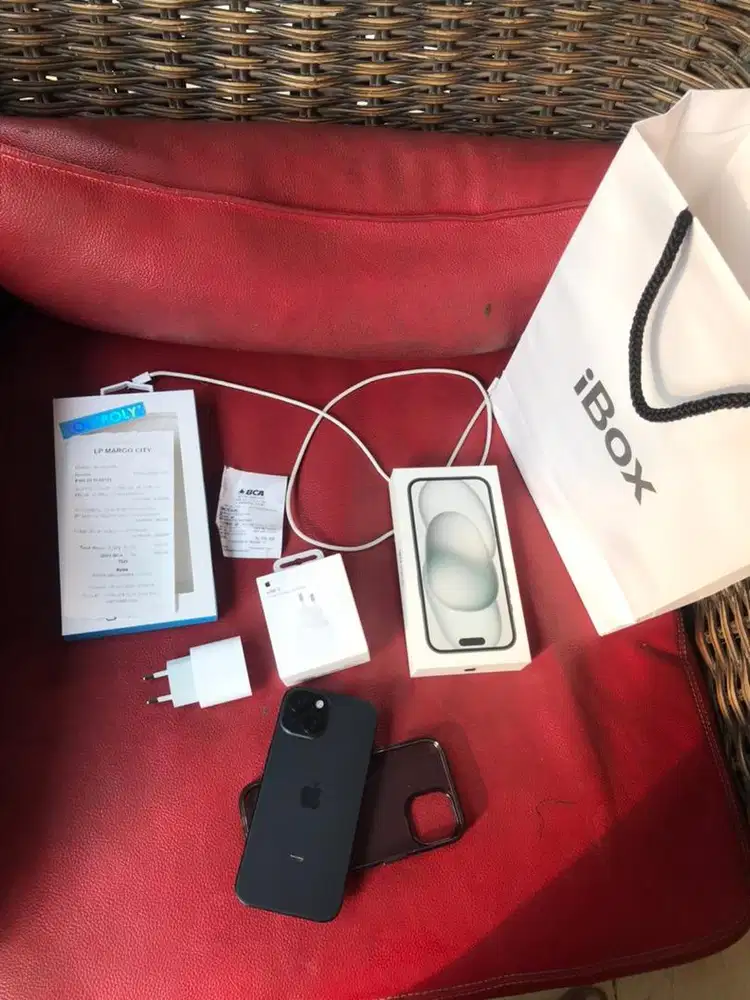 iphone 15 128gb ibox baru 2minggu pakai