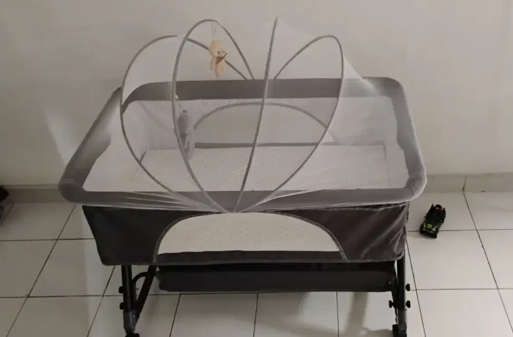 Tempat tidur bayi + extra bed