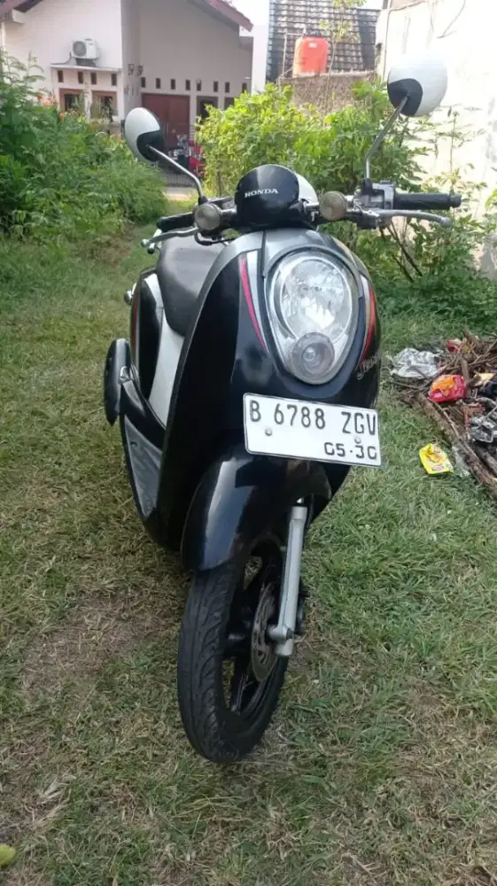 Dijual Honda scoopy tahun 2012