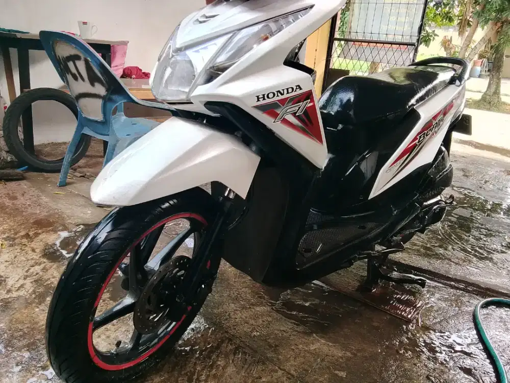 Motor bekas HONDA BEAT FI