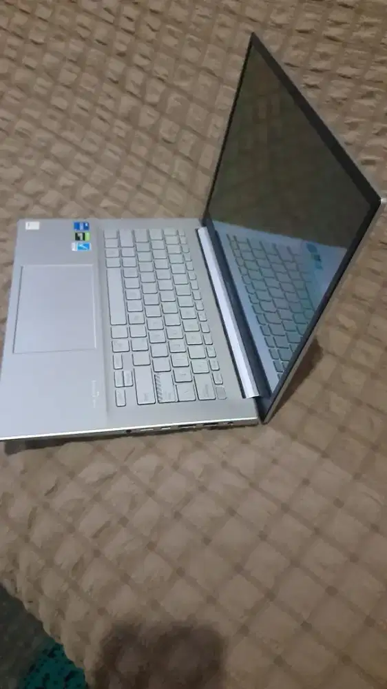 Asus X3400PH  Core i5 gen 11300H ,GTX 1650 .layar 14,Oled RGB