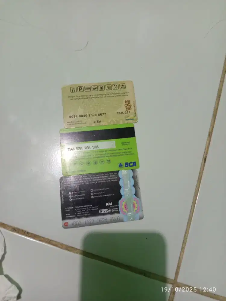Jual kartu Flazz e money