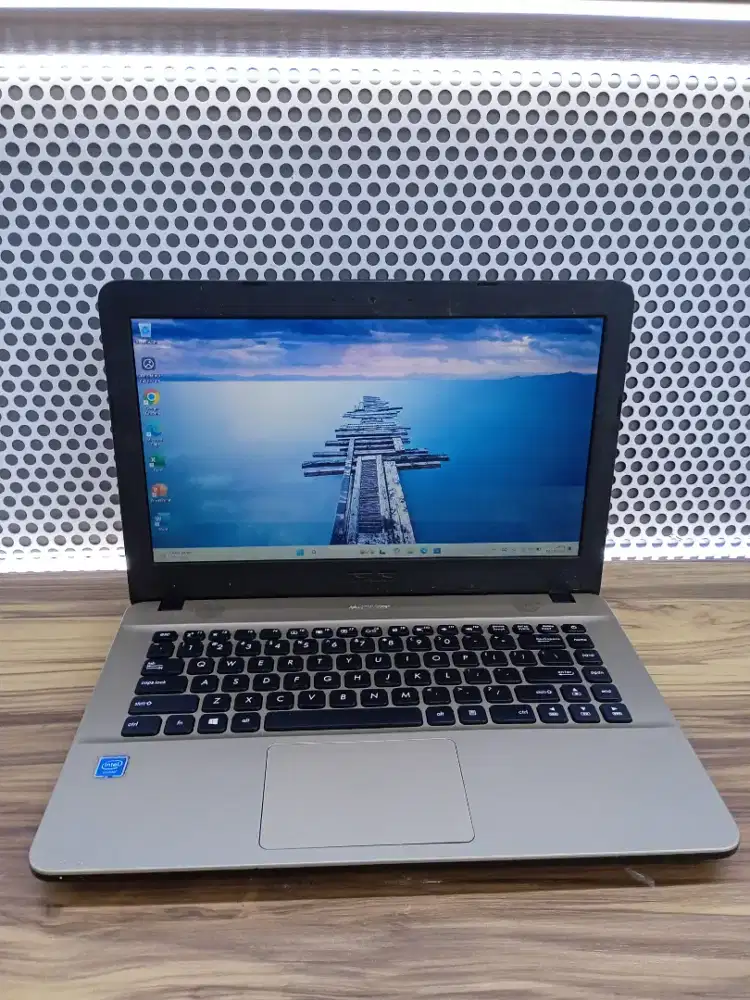 Bismillah Asus Vivobook X441M intel N4000 Ram4GB SSD128GB Hardisk 1TB