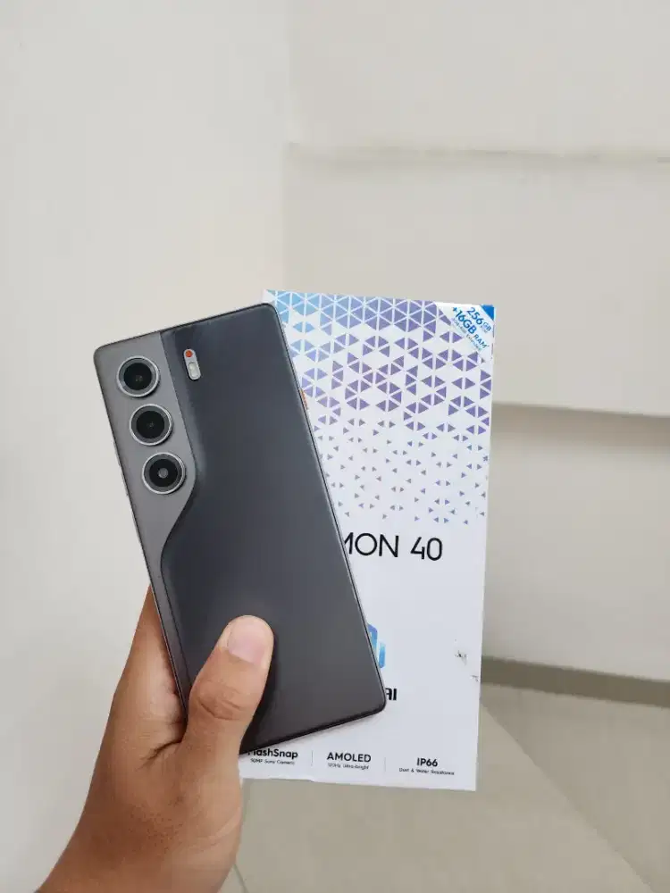 Tecno Camon 40 Ram 8GB/Rom 256GB Black