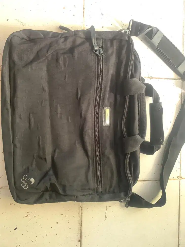 Tas Travel selempang LACETTI MILANO