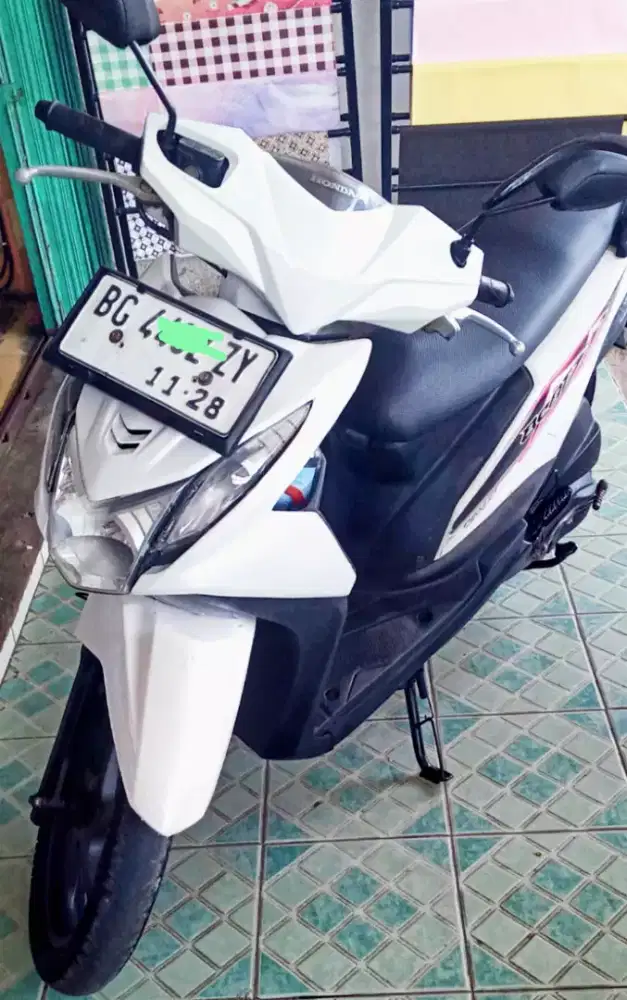 DIJUAL CEPAT HONDA BEAT F1.PAJAK HIDUK PANJANG MULUS