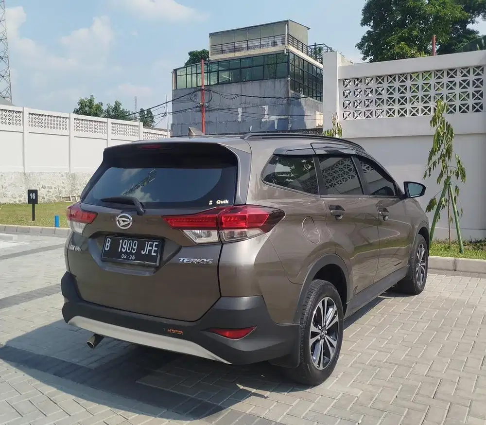Daihatsu Terios R 2021 AT Bensin