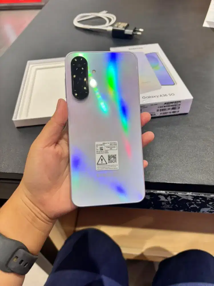 Samsung A36 5G.