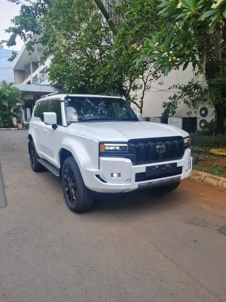 2025 Toyota Land Cruiser 250 Prado Kakadu