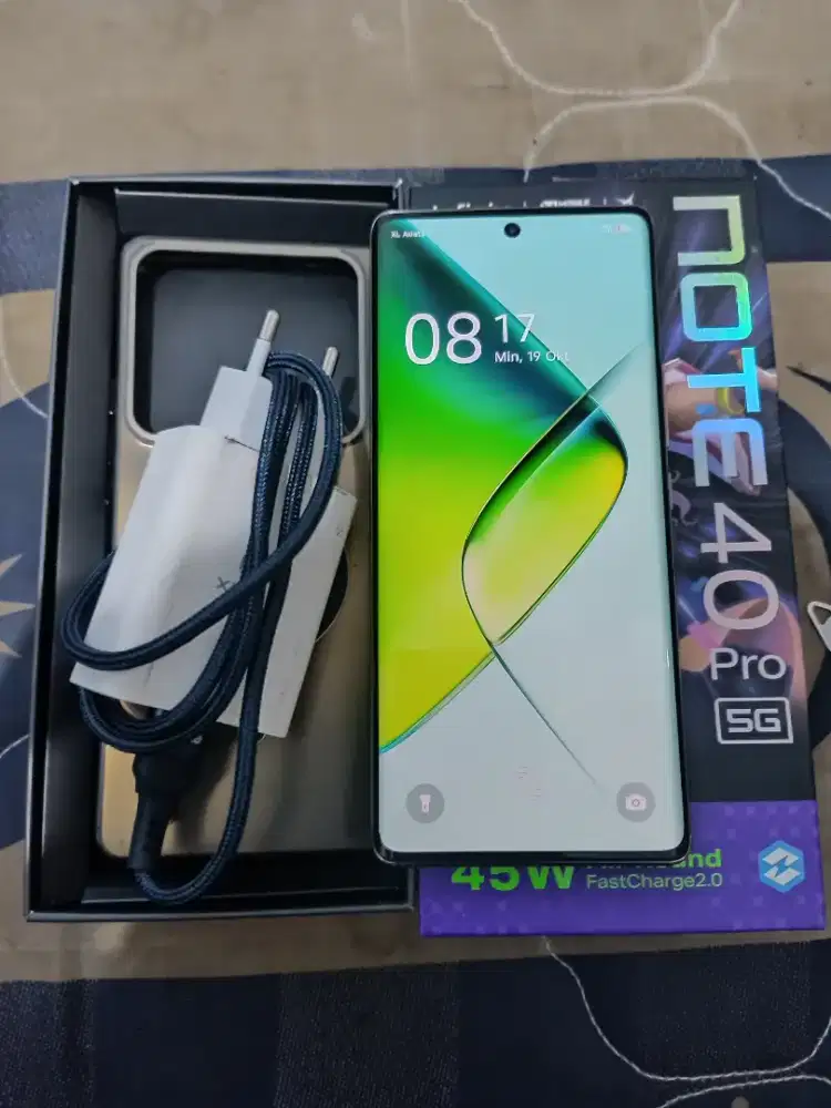 Infinix note 40 pro 5g 8/256