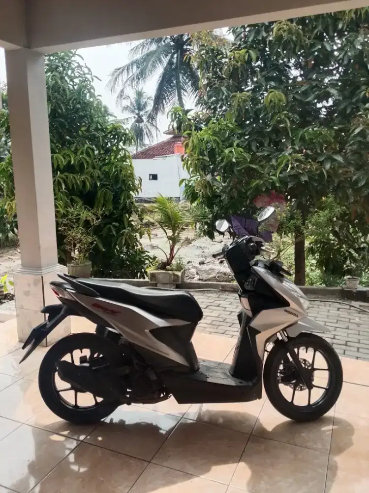 Honda Beat Deluxe 2022