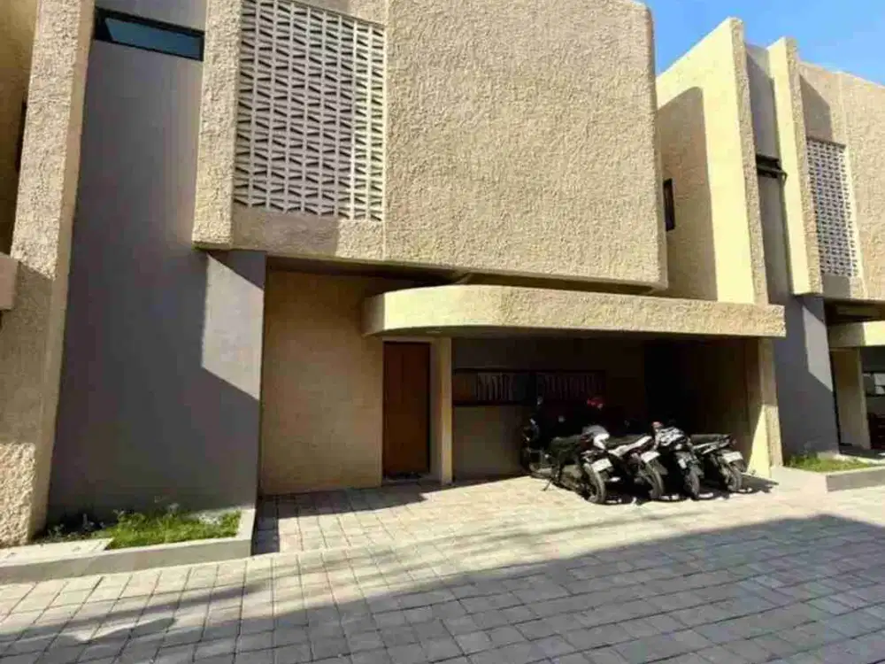 DIJUAL KOST EKSKLUSIF 10 KAMAR FULL FURNISHED, LOKASI DI SETURAN  YOGYAKARTA