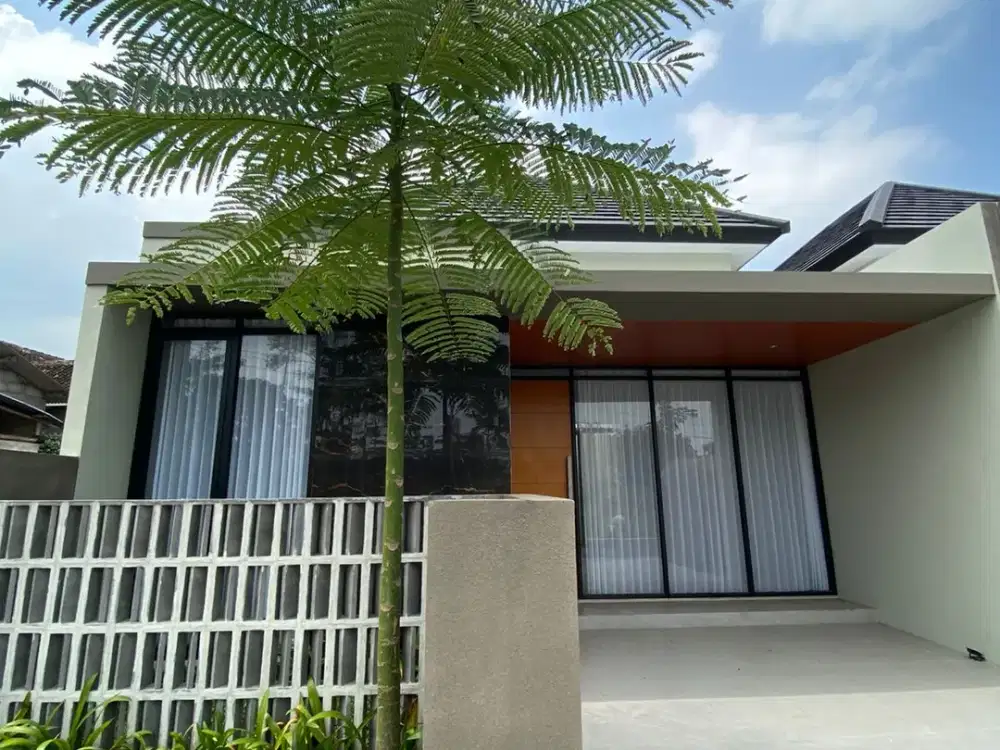 Kapan Lagi Ada Rumah HOOK Cantik Siap Huni Posisi Mangku Jalan Aspal!?