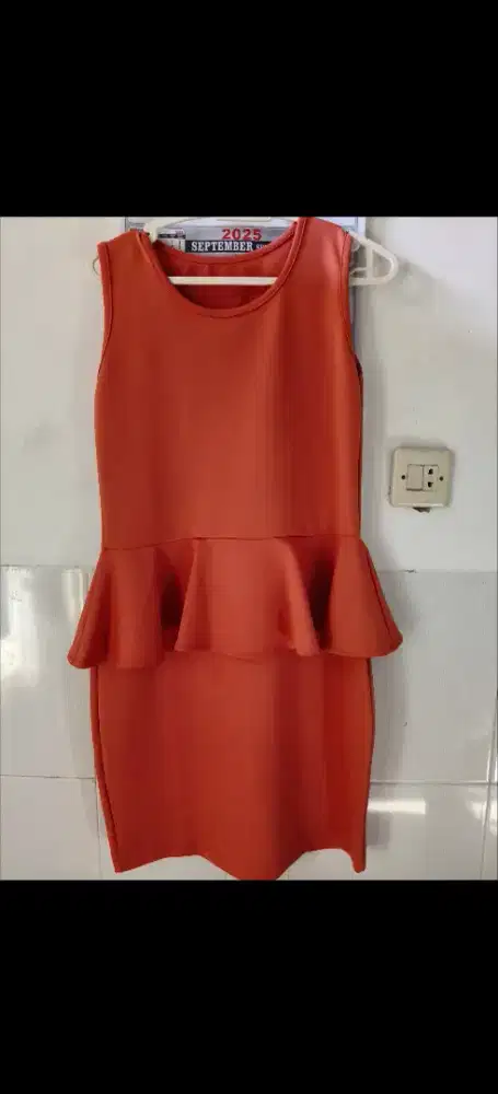 Preloved dress orange