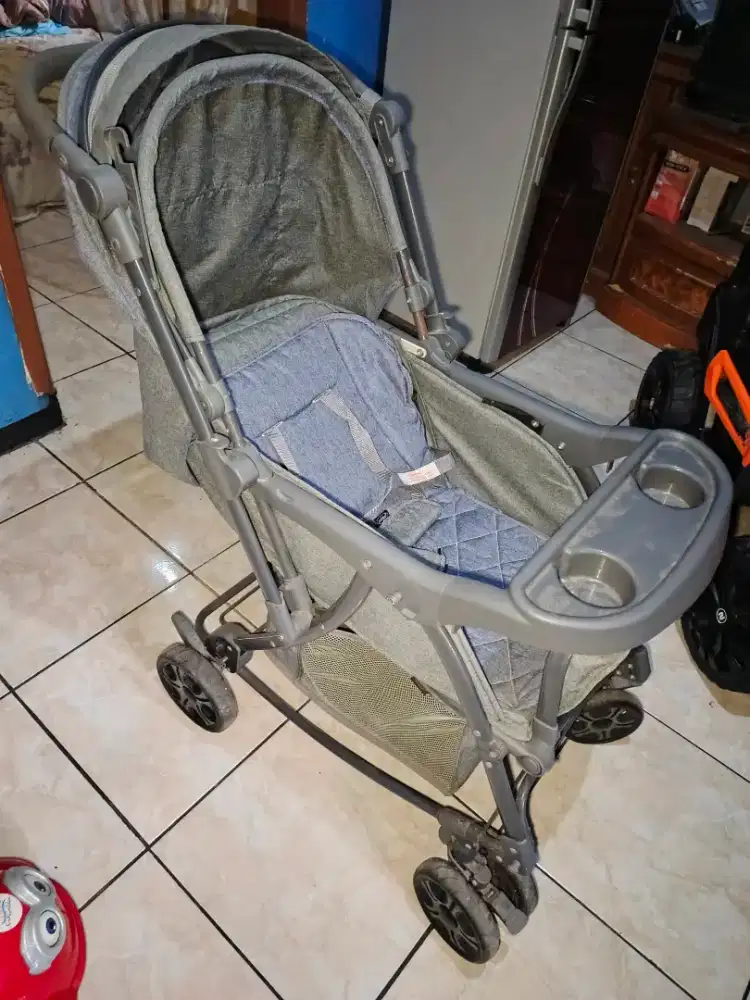 Stroller Nevada Bekas